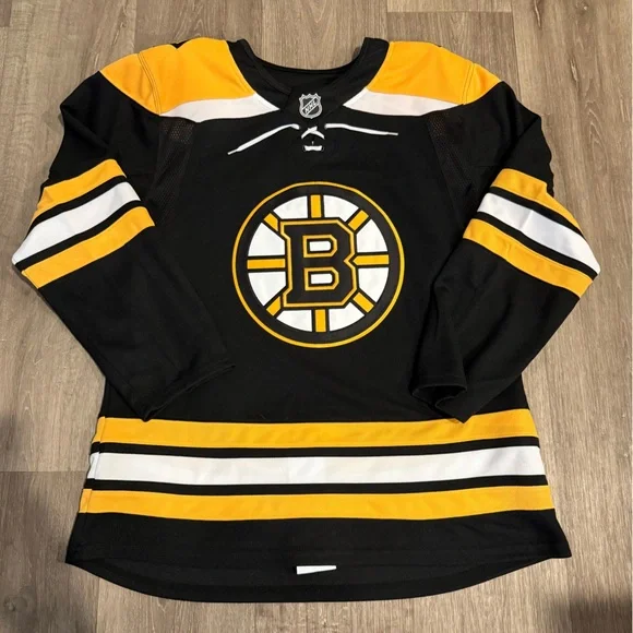 Authentic Boston Bruins Premium Jersey W/Fighting Strap Black NWOT $180
